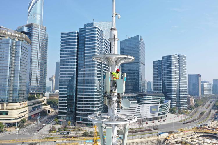 C++如何使用预分配容器提高性能