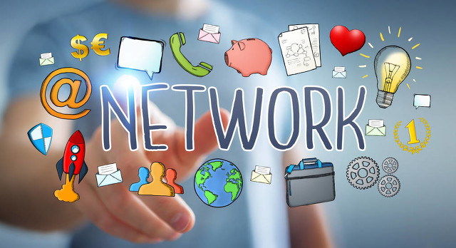 python中怎么用Flask创建一个简单的网页？